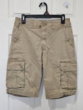 Sonoma Men's Cargo Shorts in Khaki - Classic Lightweight Style